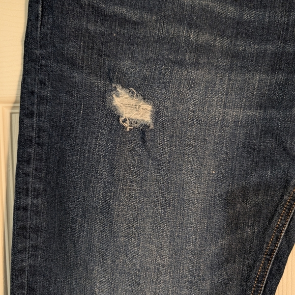 J Crew Mercantile Flex Women's Distressed Straight Jeans Size 33x32 - Picture 3 of 12